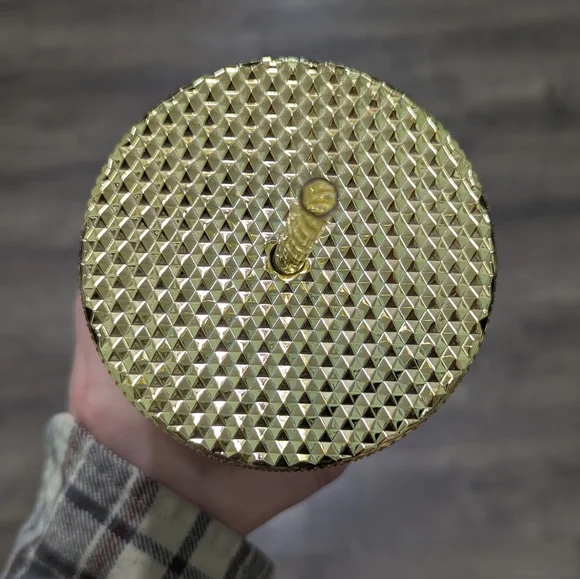 Starbucks Holiday 2022 Gold Venti Textured Tumbler - Picture 4 of 5